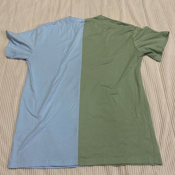 Shein Color Block Blue and Green Graphic Tee - Picture 4 of 4